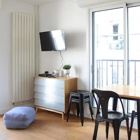 Charming Of 23 M Close To The Sacre-coeur Apartment Paris